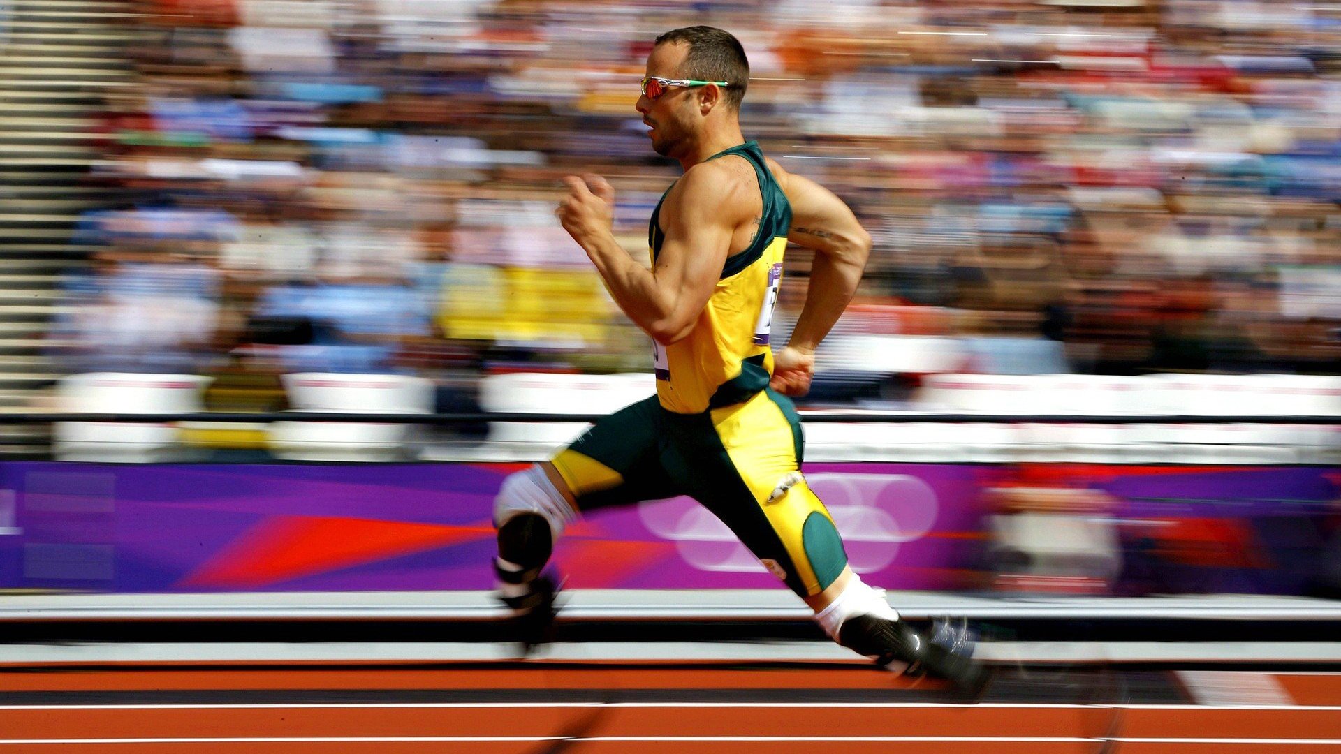 体育话题持续发酵引发跨圈层用户广泛参与讨论，体育跨越